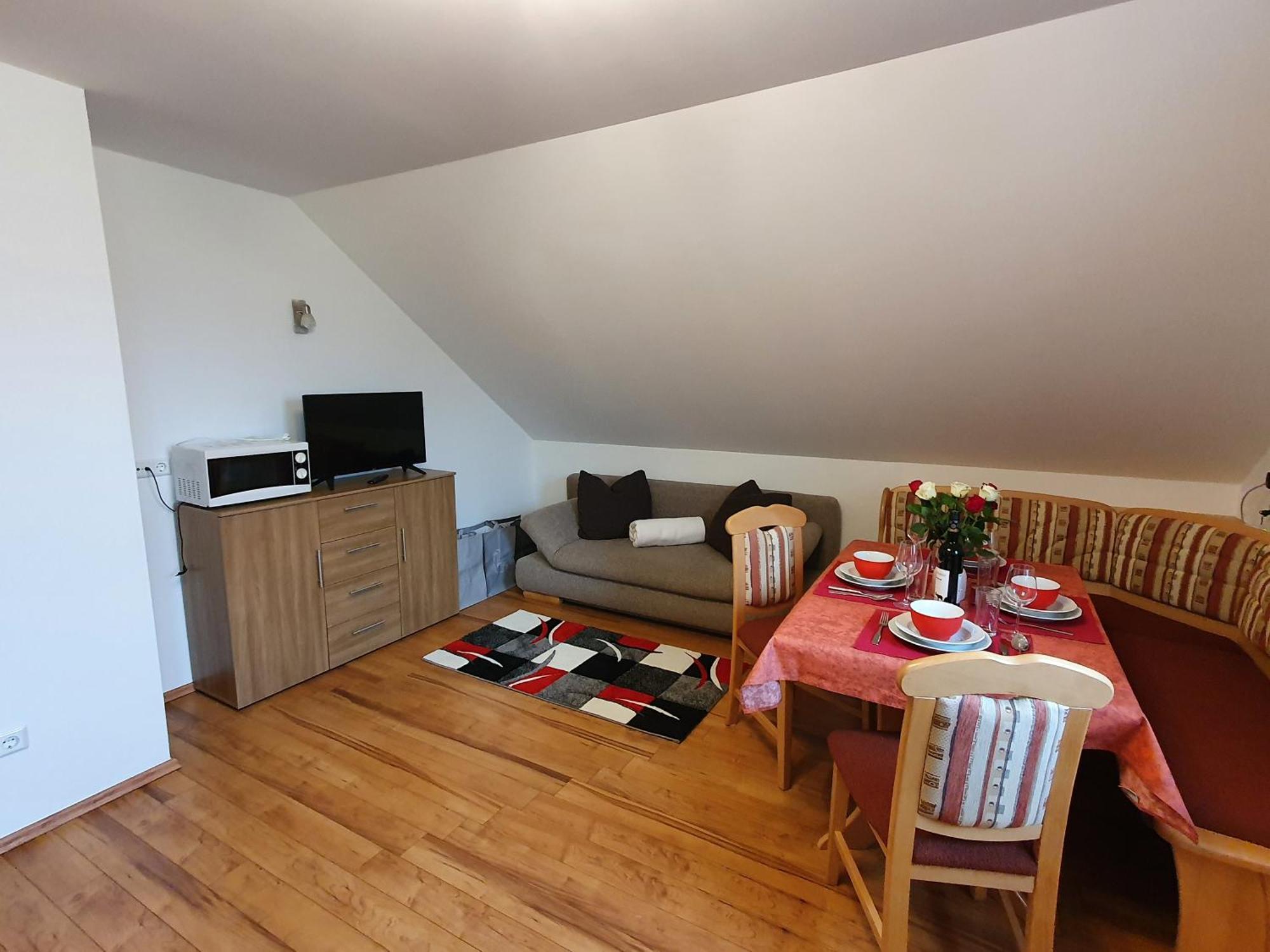 Appartements Claudia Маутерндорф Екстериор снимка