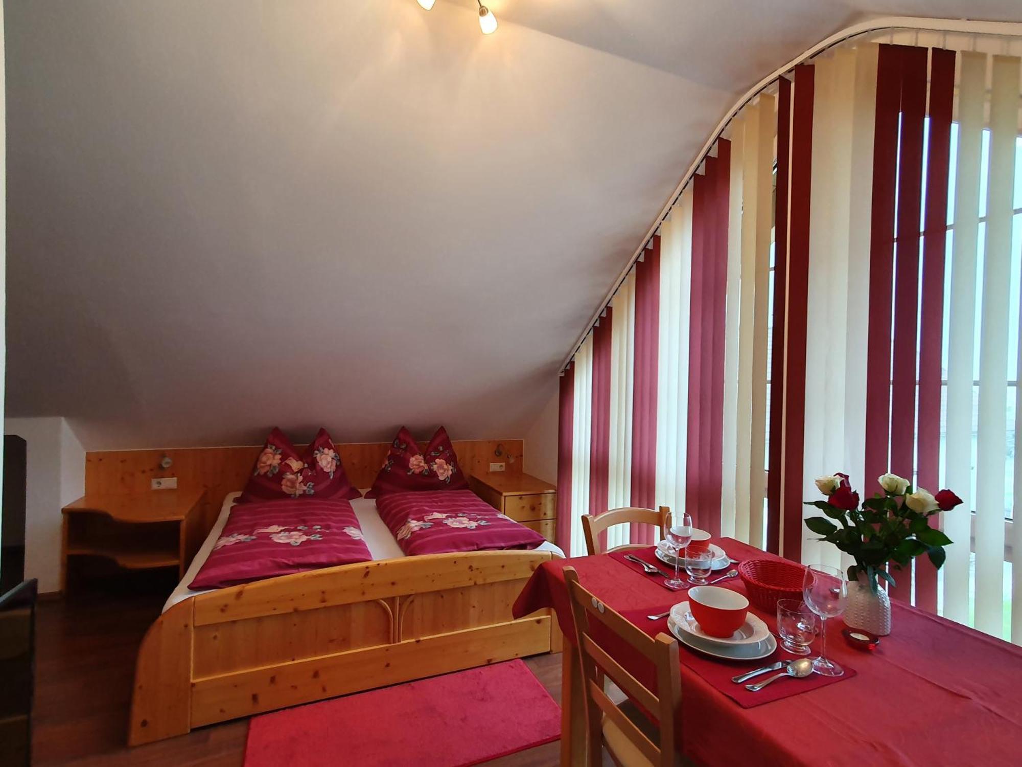 Appartements Claudia Маутерндорф Екстериор снимка